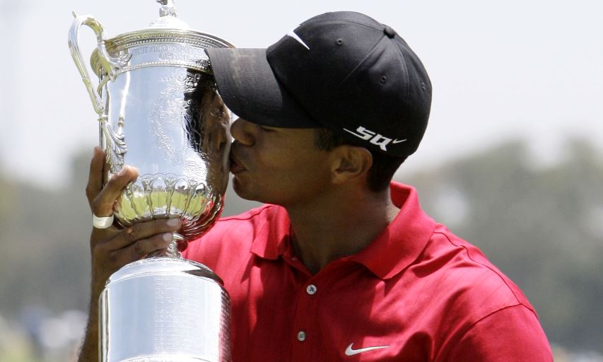 Tiger Woods wins 2008 US Open